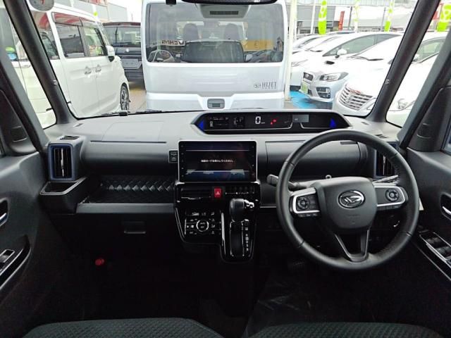 Mazda Bongo rear view
