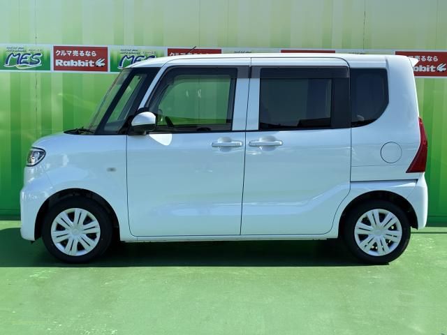 Mazda Bongo front view