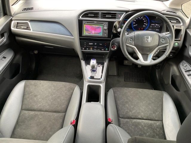 Mazda Bongo front view