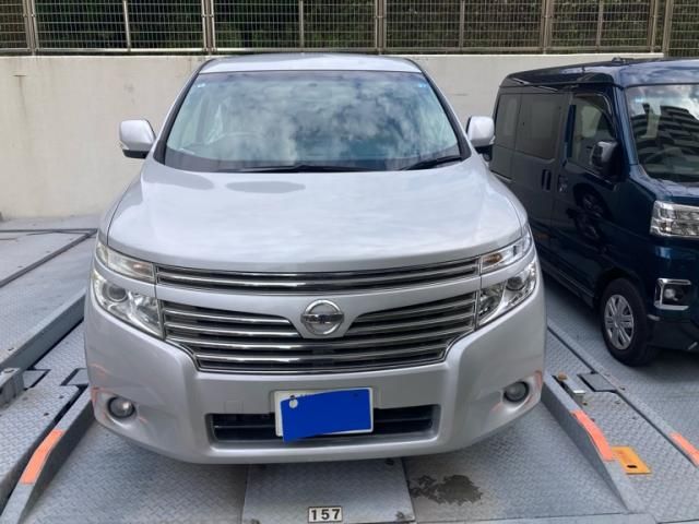Mazda Bongo front view