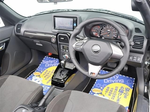 Mazda Bongo front view