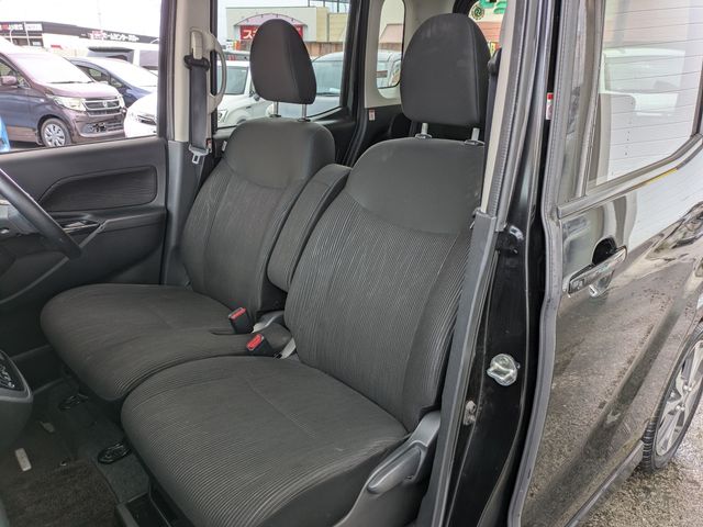Mazda Bongo rear view