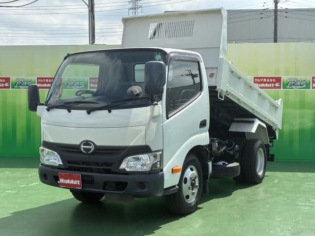 Mazda Bongo front view