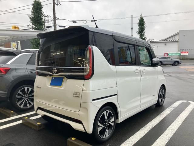 Mazda Bongo rear view
