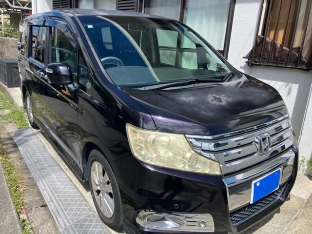 Mazda Bongo front view