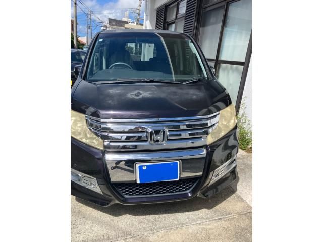 Mazda Bongo rear view
