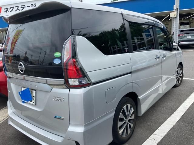 Mazda Bongo rear view