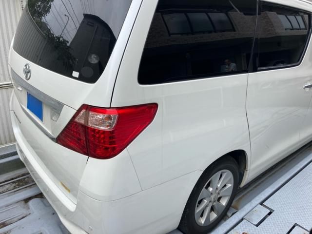 Mazda Bongo rear view