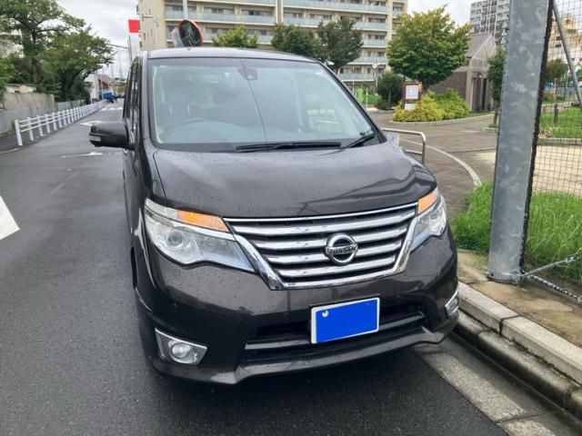 Mazda Bongo front view