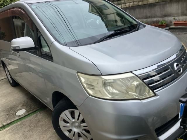 Mazda Bongo front view