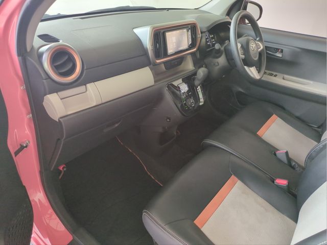 Mazda Bongo rear view
