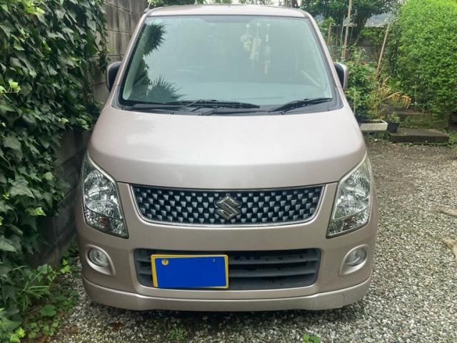 Mazda Bongo front view