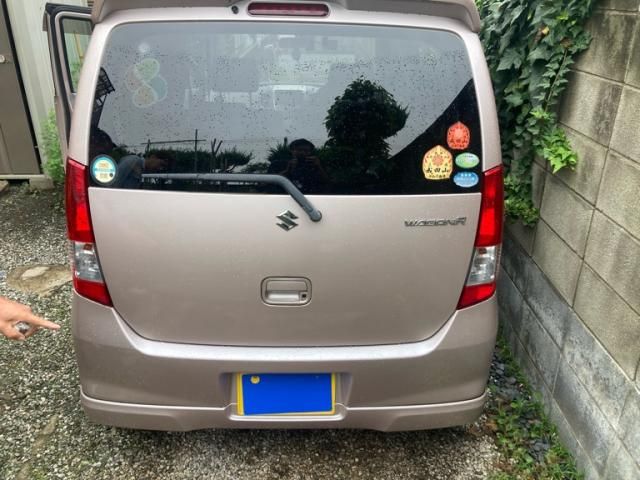 Mazda Bongo rear view