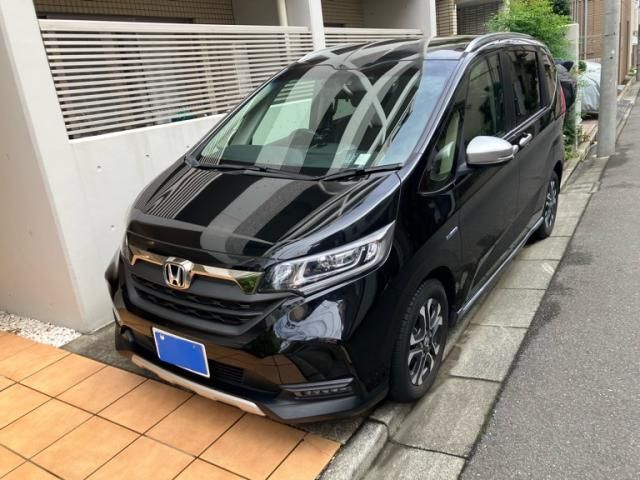 Mazda Bongo front view