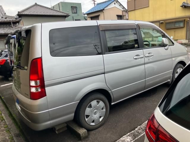 Mazda Bongo rear view