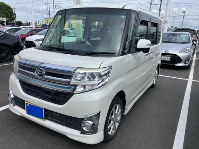 Mazda Bongo front view