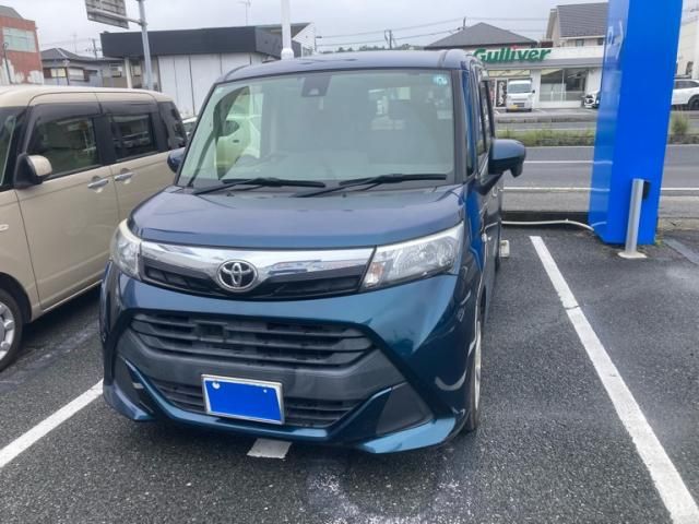 Mazda Bongo front view