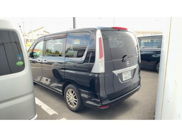 Mazda Bongo front view