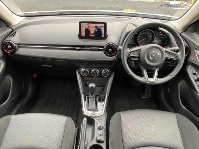 Mazda Bongo front view
