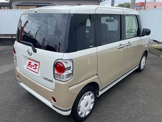 Mazda Bongo rear view