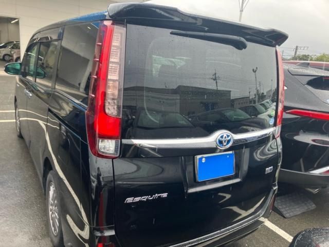 Mazda Bongo rear view