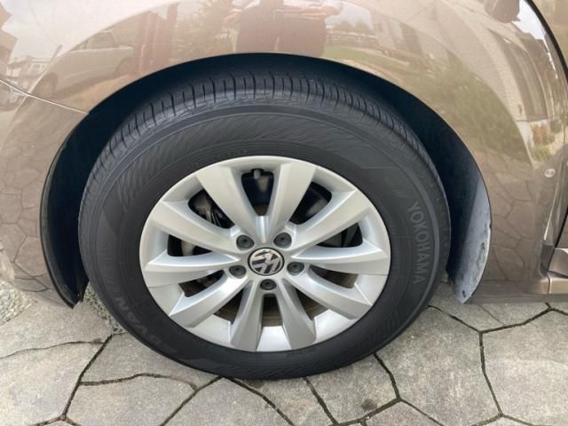Mazda Bongo rear view