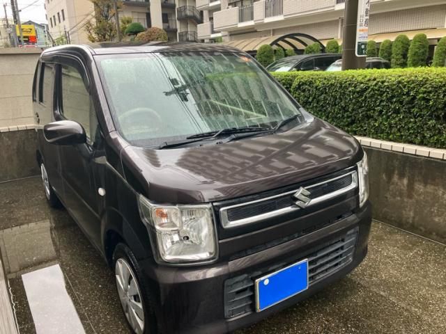 Mazda Bongo front view