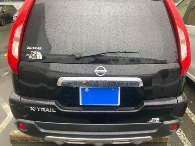 Mazda Bongo front view