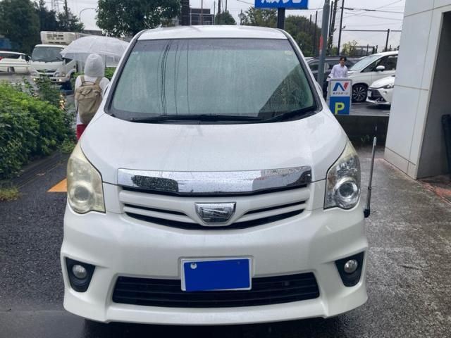 2011 Mazda Bongo Van