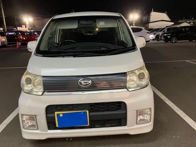 Mazda Bongo rear view