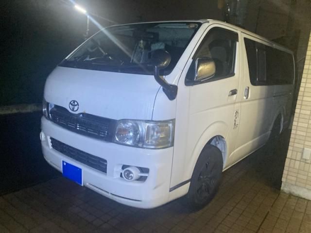 Mazda Bongo rear view