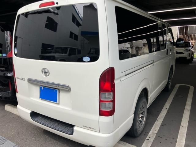 Mazda Bongo rear view
