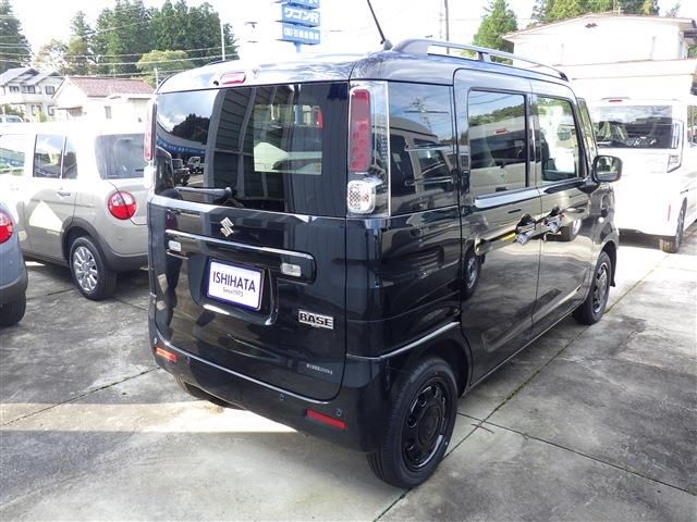 Mazda Bongo front view