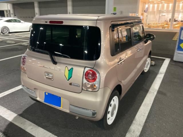 Mazda Bongo rear view