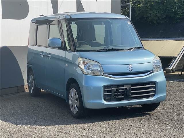 Mazda Bongo rear view