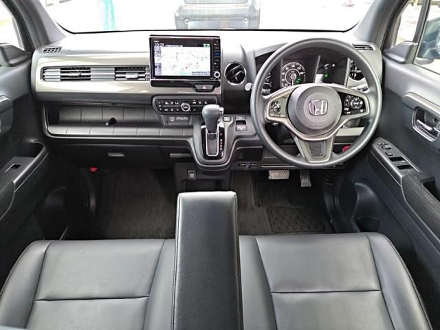 Mazda Bongo rear view