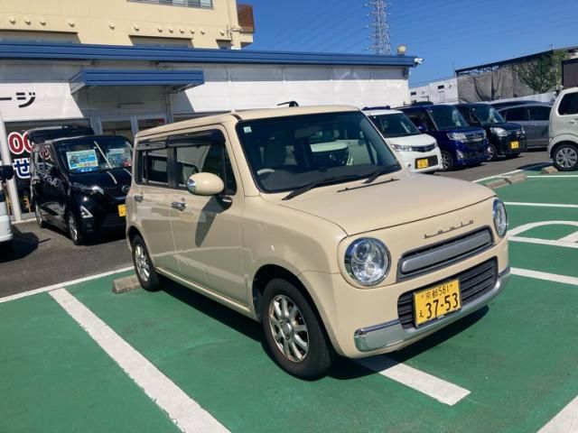 Mazda Bongo front view