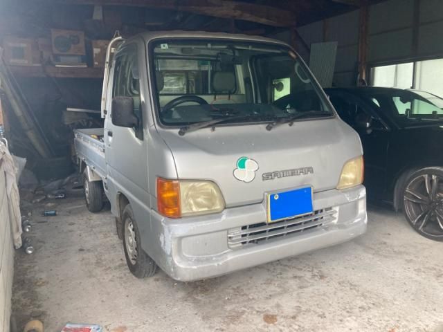 Mazda Bongo front view