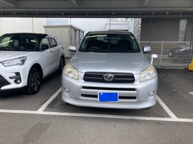 Mazda Bongo front view