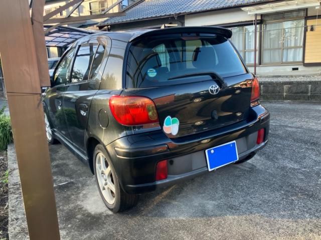 Mazda Bongo front view