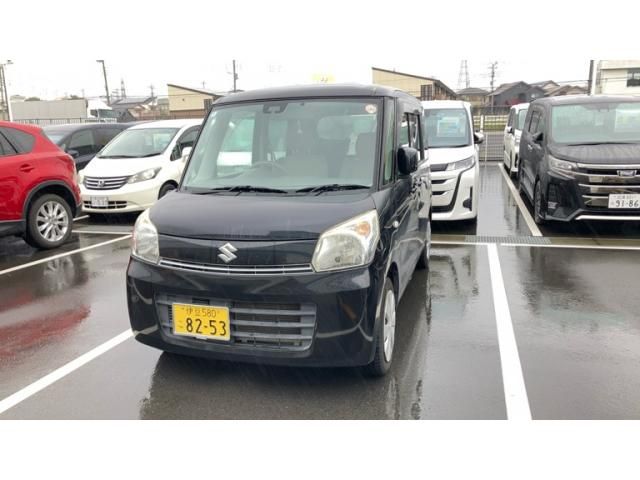 Mazda Bongo front view