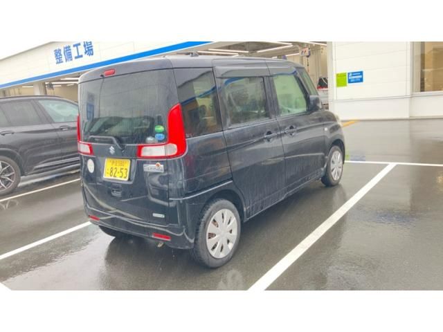 Mazda Bongo rear view