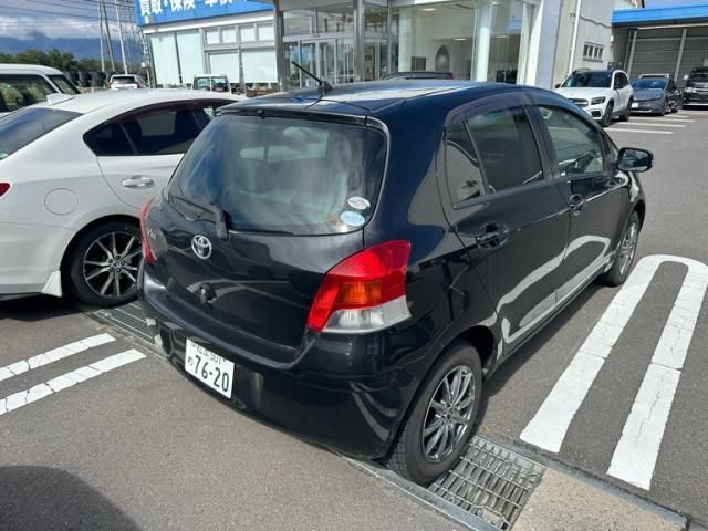 Mazda Bongo front view