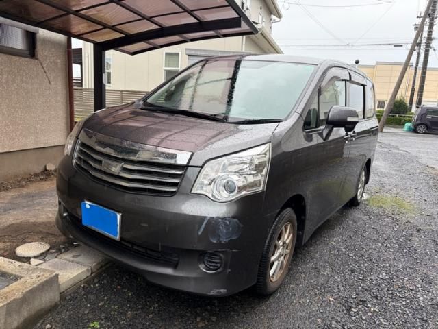 2011 Mazda Bongo Van