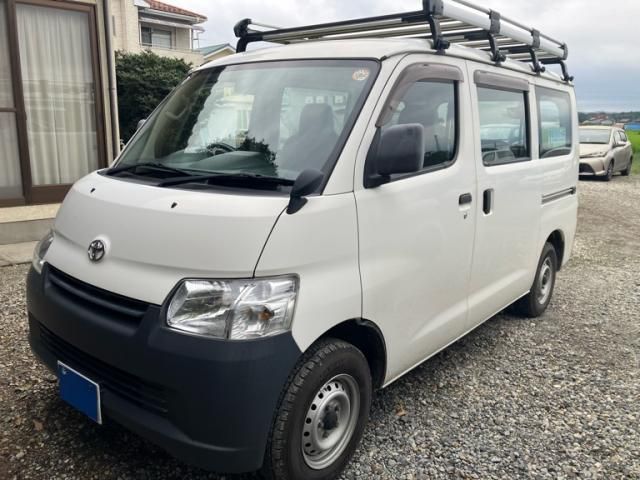 2011 Mazda Bongo Van