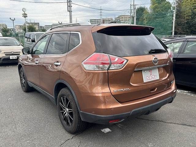Mazda Bongo rear view