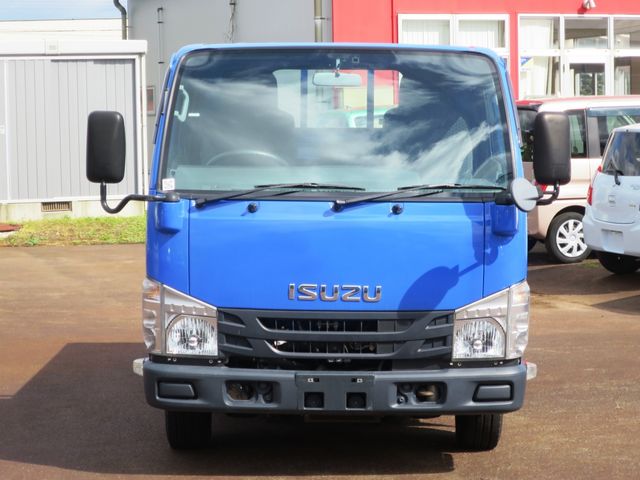 Mazda Bongo front view