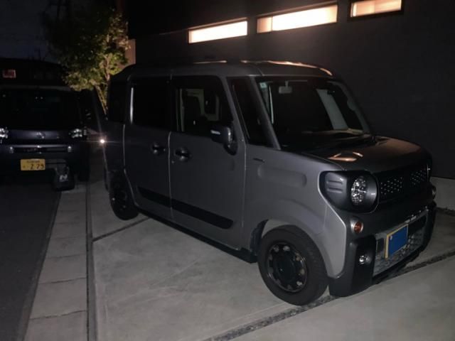 Mazda Bongo front view