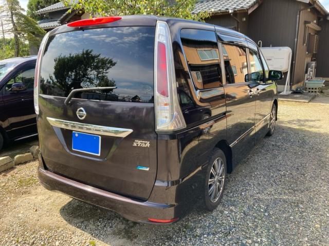 Mazda Bongo rear view