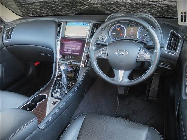 Mazda Bongo front view